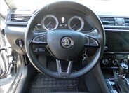 Škoda Superb 8