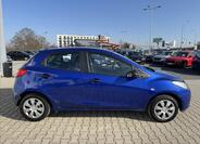 Mazda 2 8