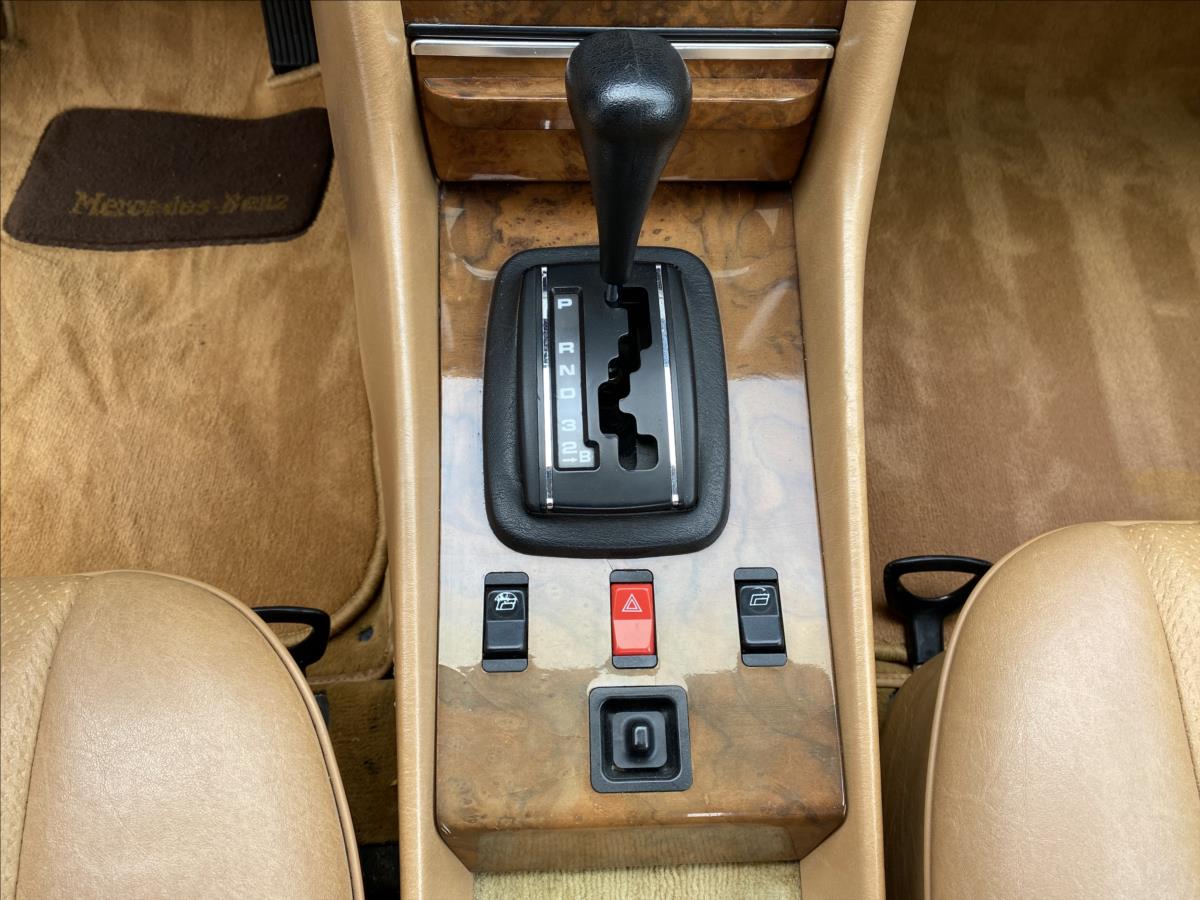 Mercedes-Benz SL