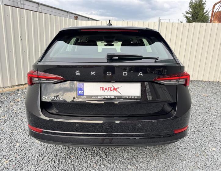 Škoda Octavia 12