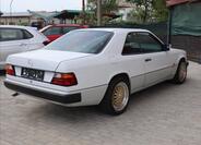 Mercedes-Benz 200 6