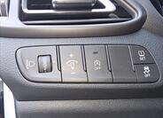 Hyundai i30 12