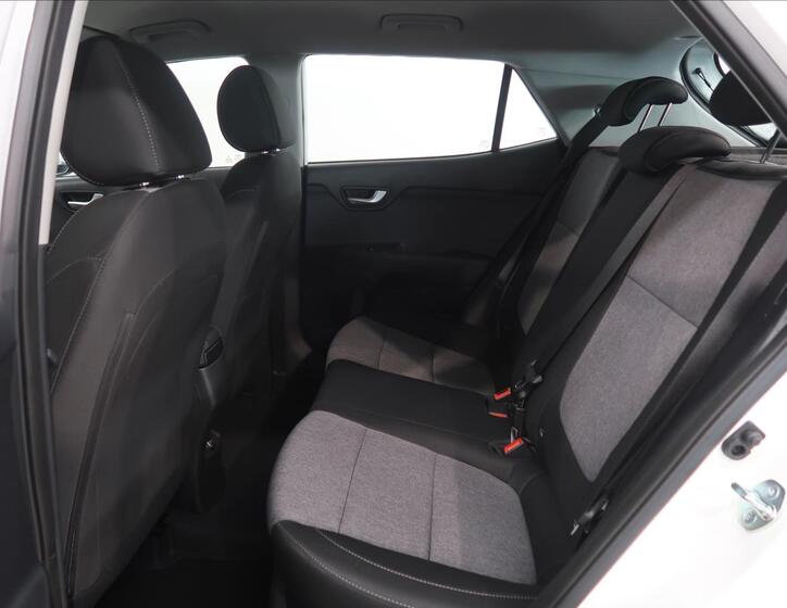 KIA Stonic 13