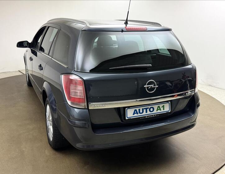 Opel Astra 6
