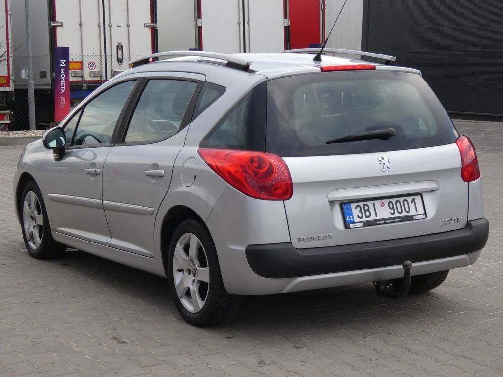 Peugeot 207