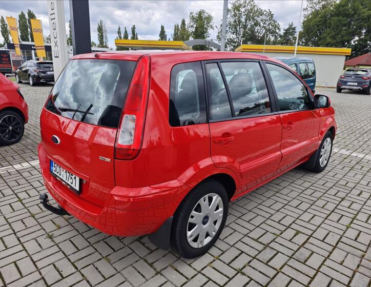 Ford Fusion 6