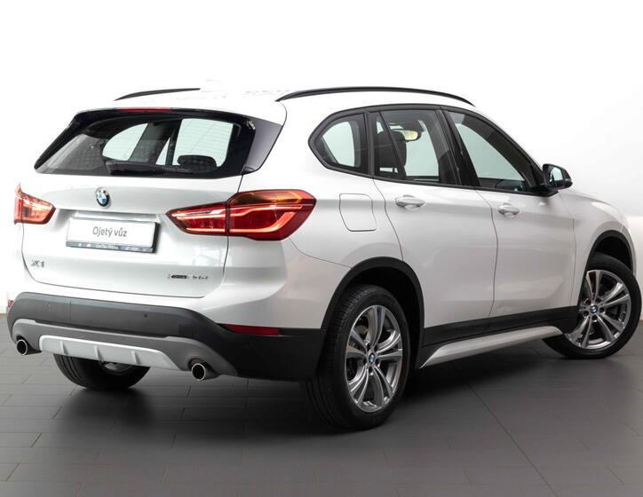 BMW X1 4