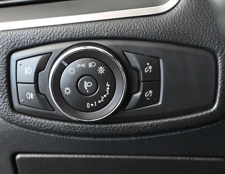 Ford S-MAX 26