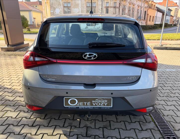 Hyundai i20 5