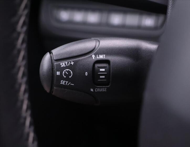 Peugeot 2008 22