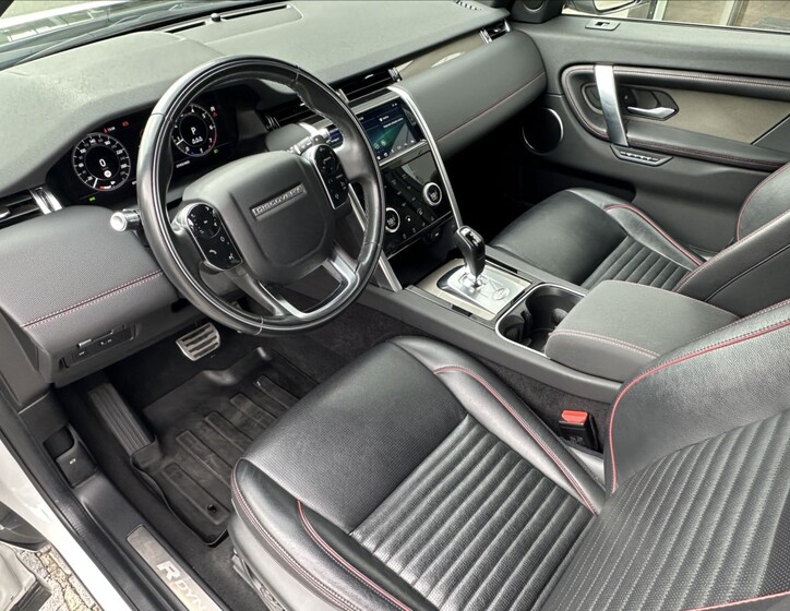 Land Rover Discovery Sport 12