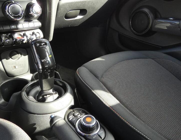 Mini Cooper 6