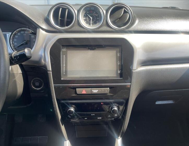 Suzuki Vitara 14