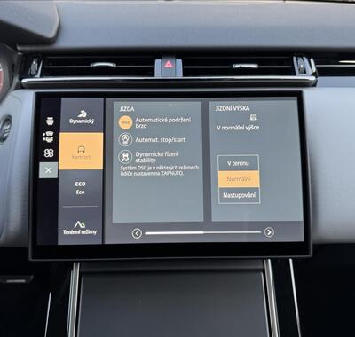 Land Rover Range Rover Velar 29