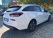 Hyundai i30 4