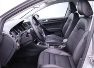 Volkswagen Golf 11