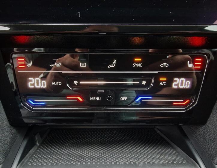 Volkswagen Passat 33