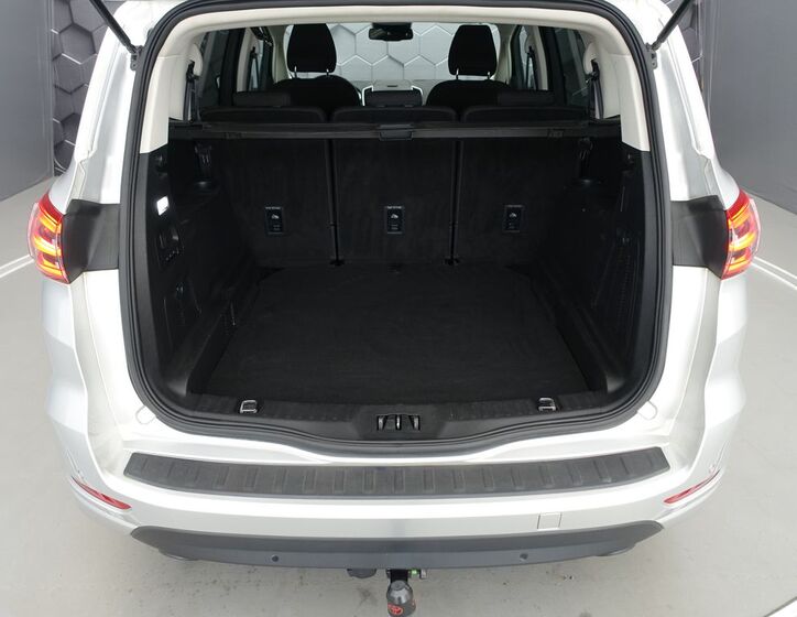 Ford S-MAX 27