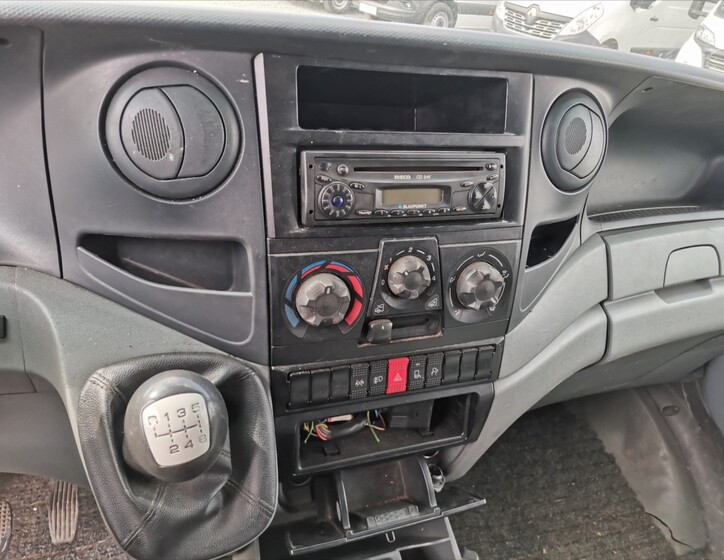 Iveco Daily 9