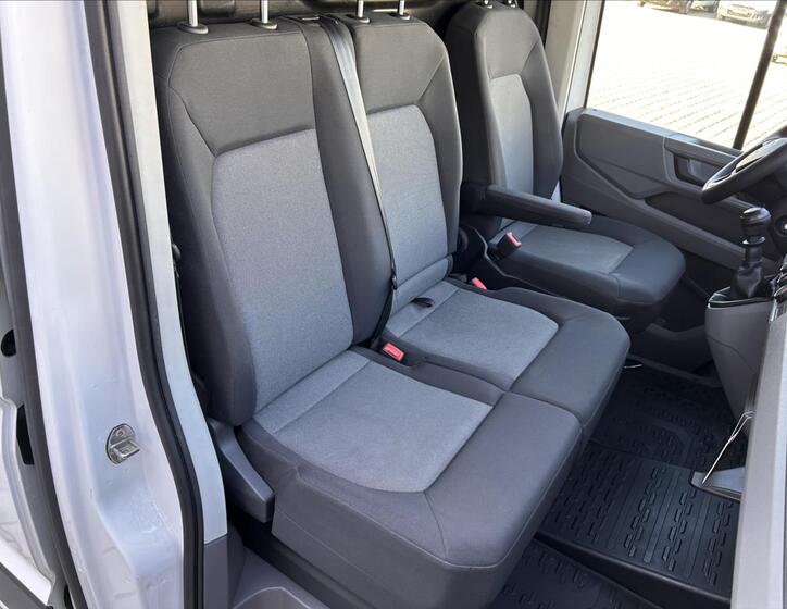 Volkswagen Crafter 10