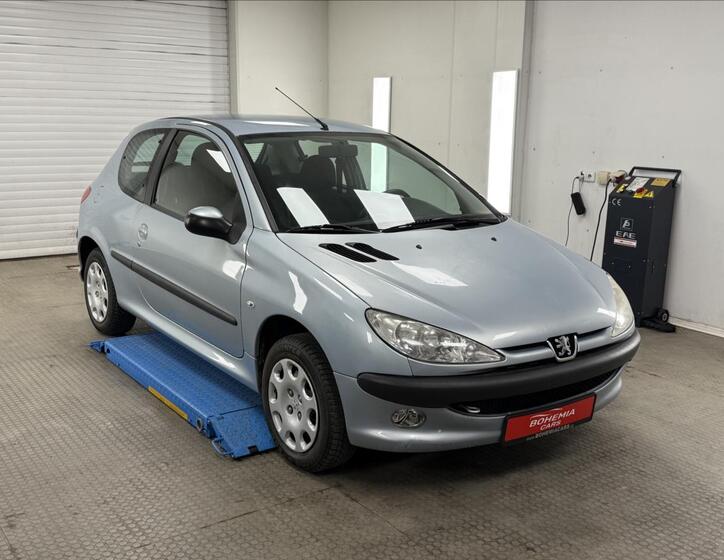 Peugeot 206 1