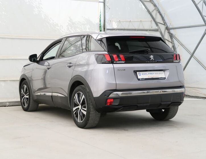 Peugeot 3008 8