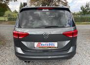 Volkswagen Touran 5