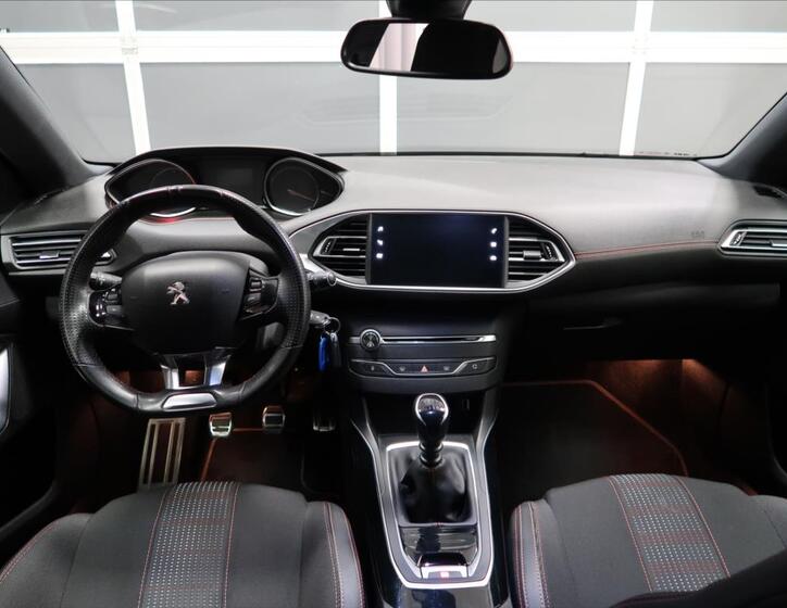 Peugeot 308 12
