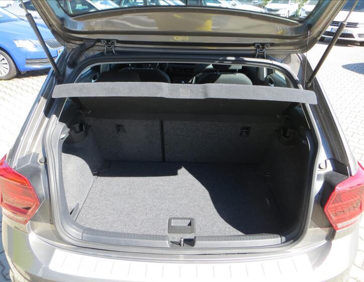 Volkswagen Polo 7
