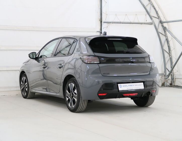 Peugeot 208 8
