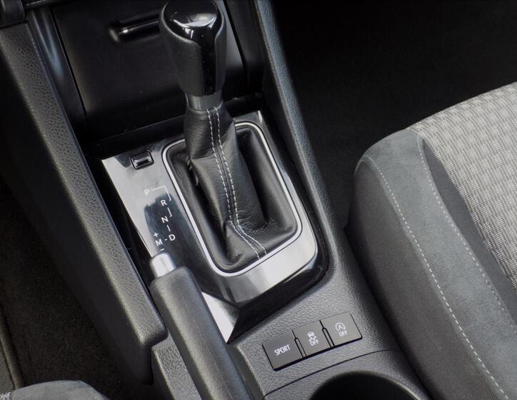 Toyota Auris 17