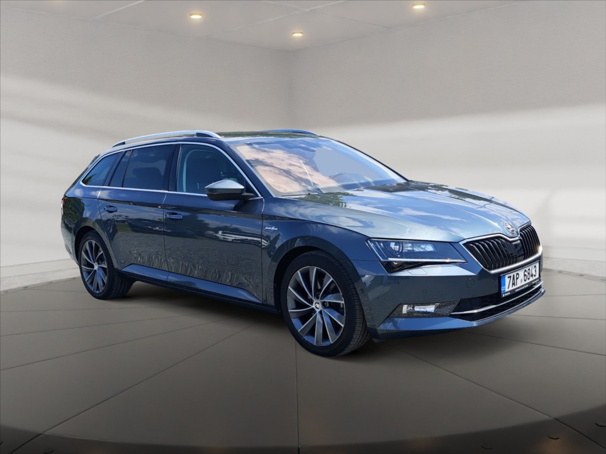 Škoda Superb