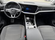 Volkswagen Touareg 13
