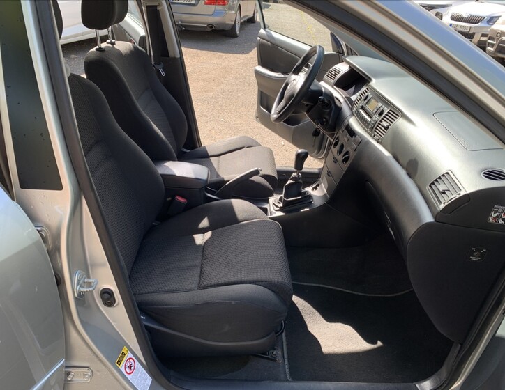 Toyota Corolla 14