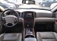 Jeep Grand Cherokee 12