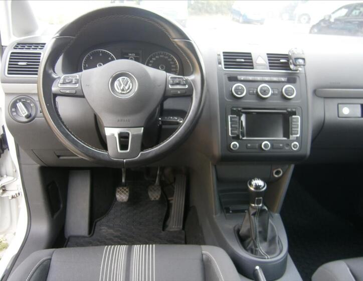 Volkswagen Touran 12