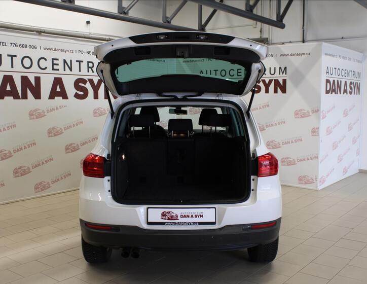 Volkswagen Tiguan 7