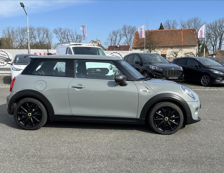 Mini Cooper 4
