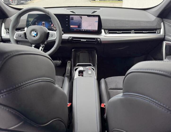 BMW X1 9