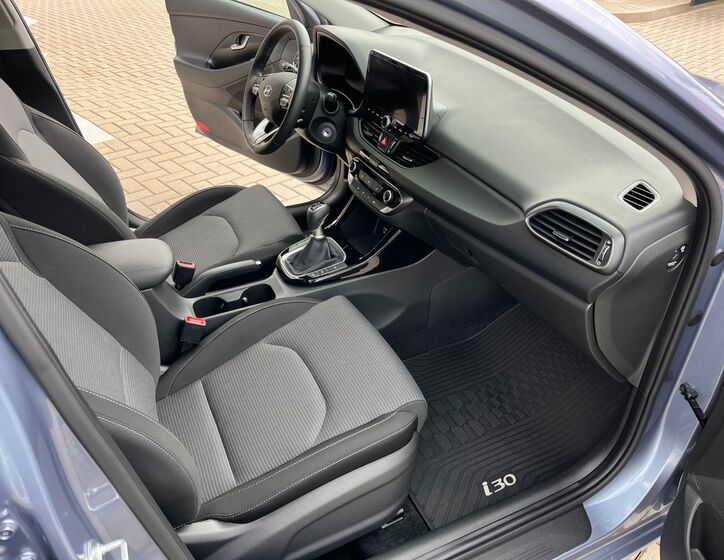 Hyundai i30 17
