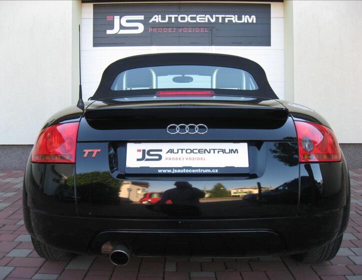 Audi TT 9