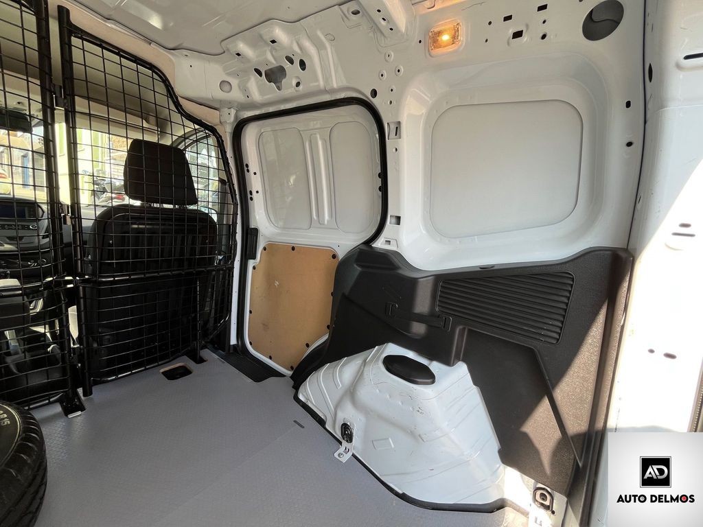 Ford Transit Courier