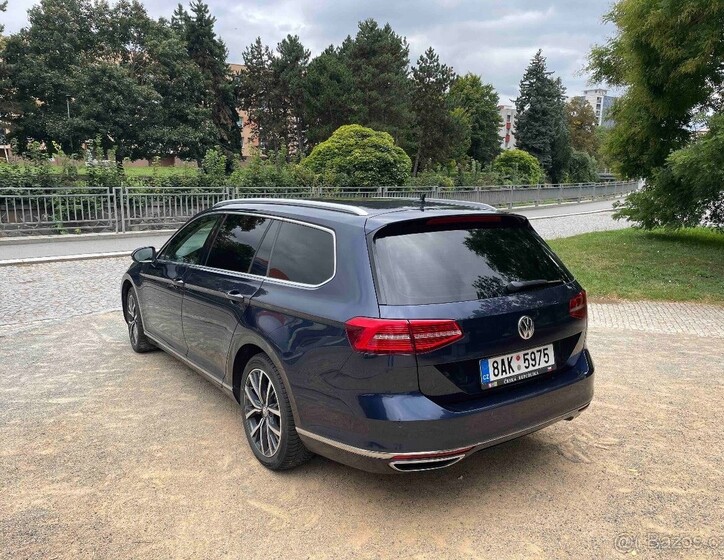 Volkswagen Passat 5