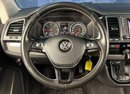 Volkswagen Multivan 12