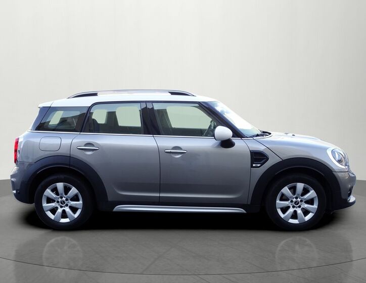 Mini Countryman 5