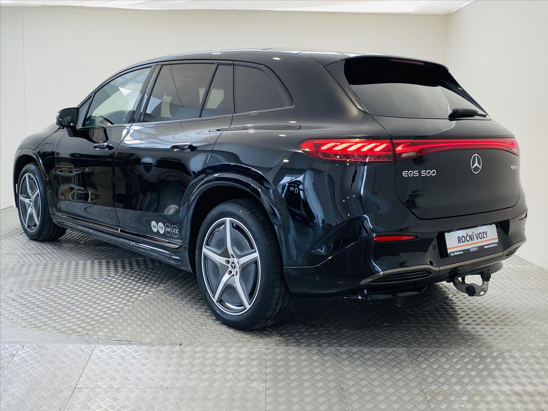 Mercedes-Benz EQS
