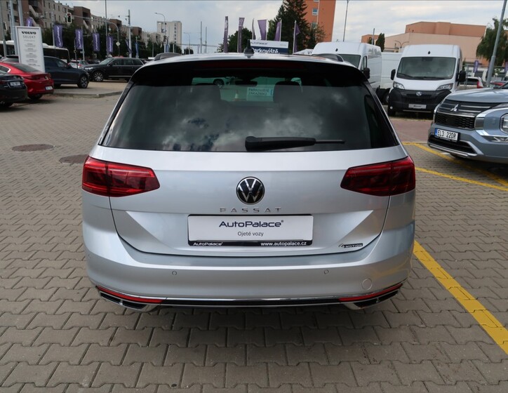 Volkswagen Passat 5