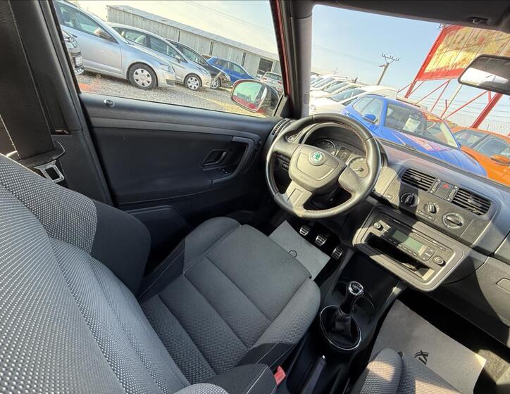 Škoda Fabia 23