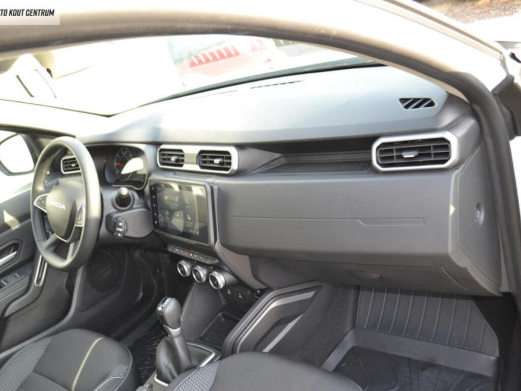Dacia Duster 16