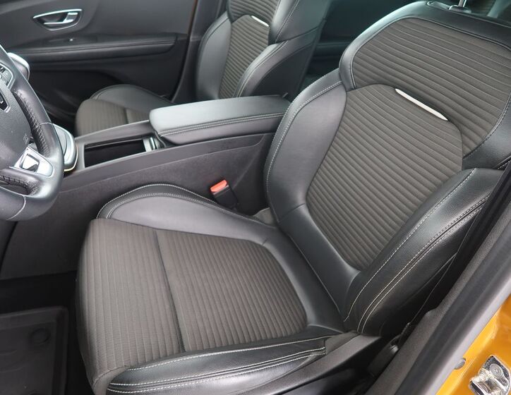 Renault Scénic 9